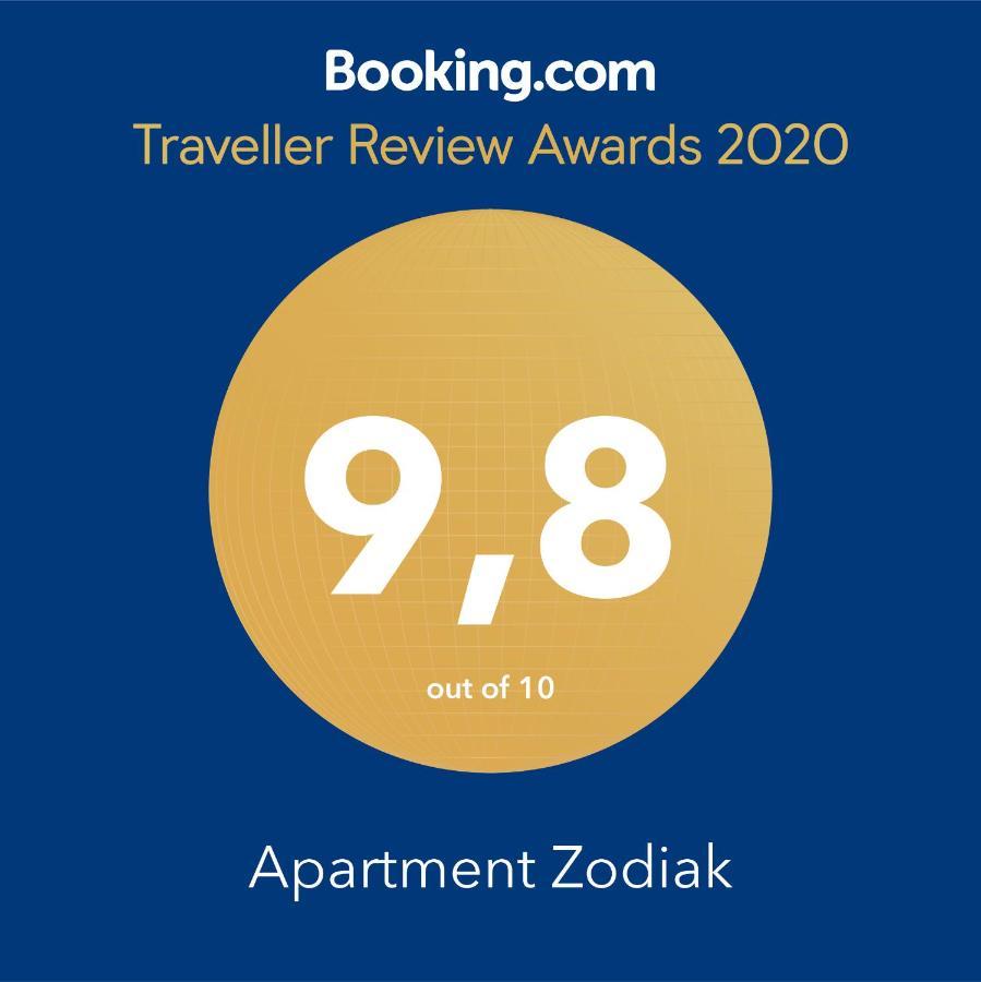 Apartment Zodiak Almaty Bagian luar foto